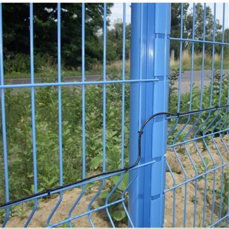 桃形柱護欄網案例展示圖片4 桃形柱護欄網案例展示圖片4