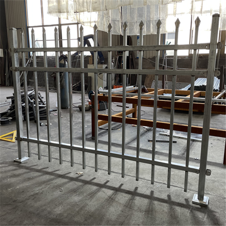 鋅鋼護欄案例展示圖片3 鋅鋼護欄案例展示圖片3